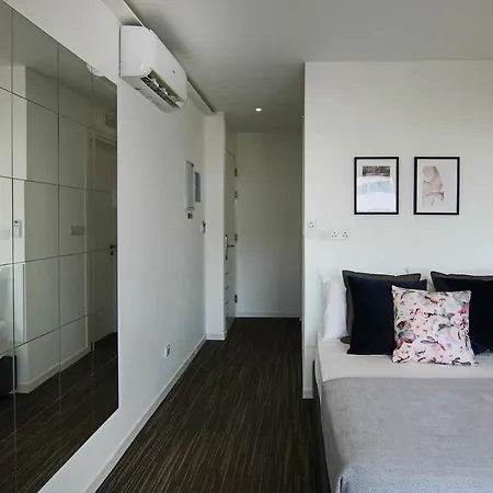 Phaedrus Living: Luxury 504 *